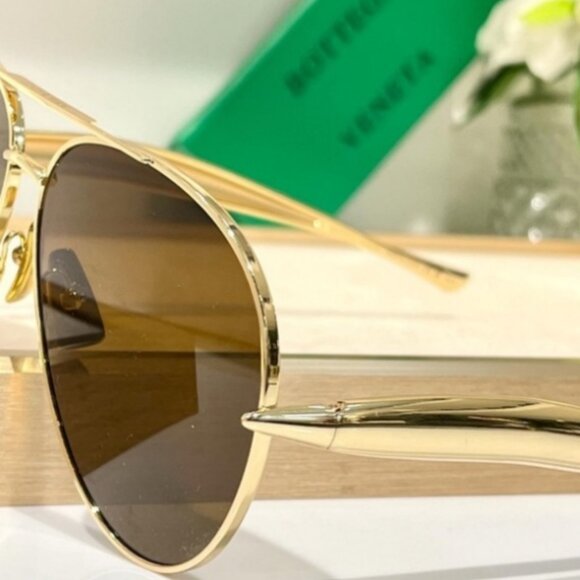 Signature BV Gold Aviator Sunglasses main image 4